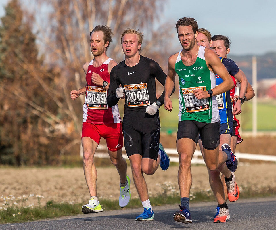 Hytteplanmila - høydepunktene, klassevinnerne og rekordene 6km_Haakon_Stavik_Aadne_Andersen_Rolf_Steier_HEmil_Faeroe_Magnus_Gjerstad_Foto_OASchlytter.jpg