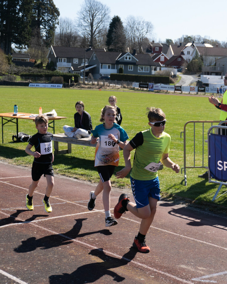 Barna ga deltakerrekord i Fevik halvmaraton IDIDID-03917.jpg