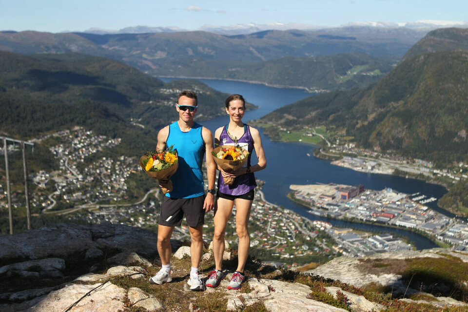 Norgesmestere i motbakke. Johan Bugge (Eidsvåg IL) og Annie Bersagel (Tjalve). (Foto: Stig Roger Eide, Bystien Førde Opp) Norgesmestere i motbakke. Johan Bugge (Eidsvåg IL) og Annie Bersagel (Tjalve). (Foto: Stig Roger Eide, Bystien Førde Opp)