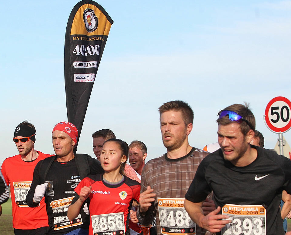 Hytteplanmila - høydepunktene, klassevinnerne og rekordene 8km_fartsholder40min_Robert_Hansen_A20G5194.jpg