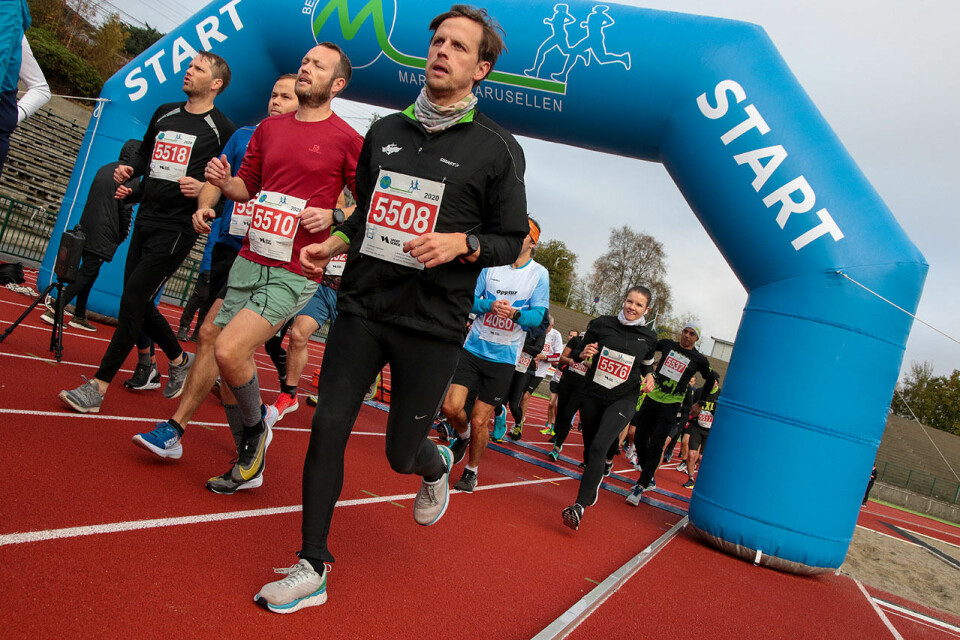 Fra starten på det forrige løpet i Maratonkarusellen i Bergen, som gikk 17. oktober i fjor. (Foto: Arne Dag Myking) Fra starten på det forrige løpet i Maratonkarusellen i Bergen, som gikk 17. oktober i fjor. (Foto: Arne Dag Myking)