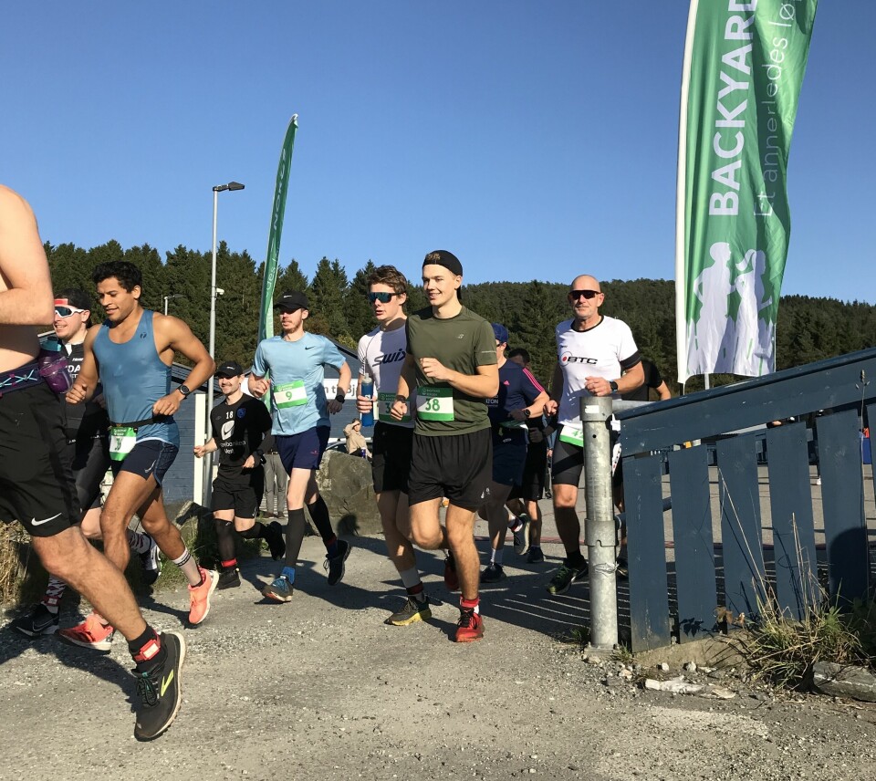 Odda Engesæter vant Backyard Ultra i Bergen Resten_av_løperne.JPG