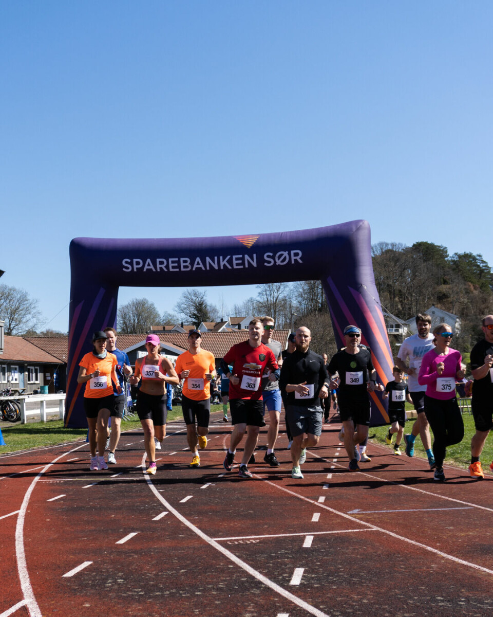 Barna ga deltakerrekord i Fevik halvmaraton IDIDID-03813.jpg