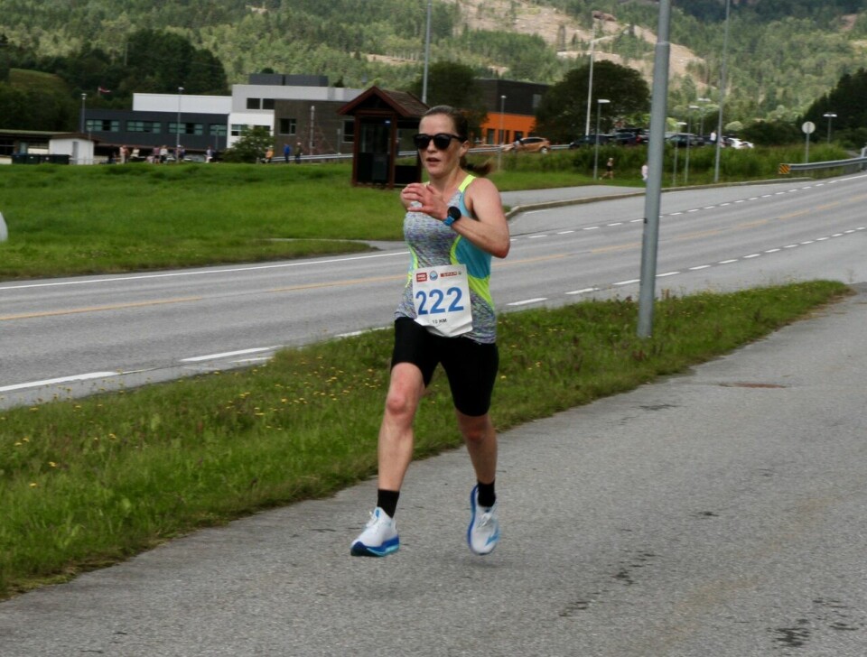 Hornindalsvatnet maraton blei arrangert i alternativ løype 10km_Hilde_Aders