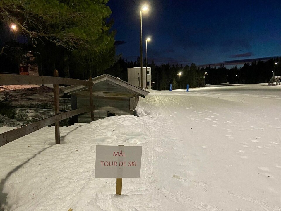 60 løpere i 3. etappe i Tour de ski Elverum Tour-mål på Varden.jpg