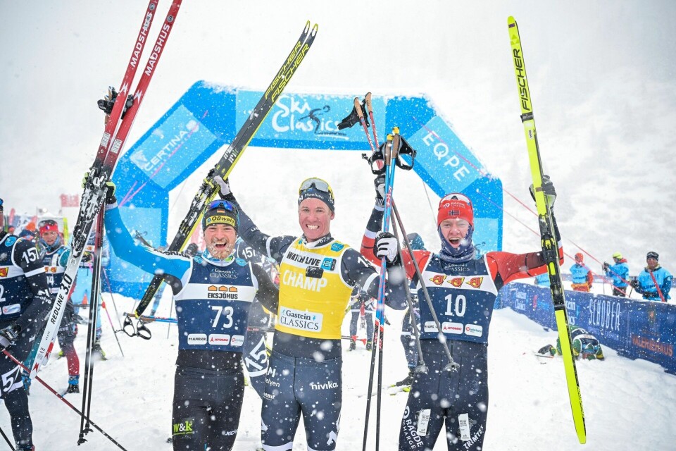 Ida Dahl og Emil Persson vant Bad Gastein Criterium 11.12.2022, Bad Gastein, Austria (AUT):
Thomas Bing (GER), Emil Persson (SWE), Johan Hoel (NOR), (l-r) - Visma Ski Classics Bad Gastein Criterium - Bad Gastein (AUT). www.nordicfocus.com. © Reichert/NordicFocus. Every downloaded picture is fee-liable.