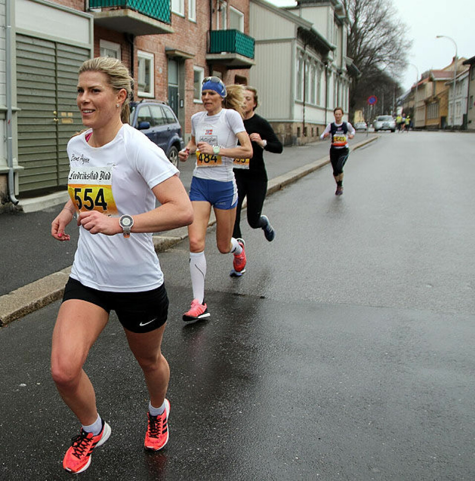Sterke vinnertider på 5 km i Fredrikstadløpet (72 bilder) 4439_Tonje_Berg_og_kvinnene_IMG_4439.jpg