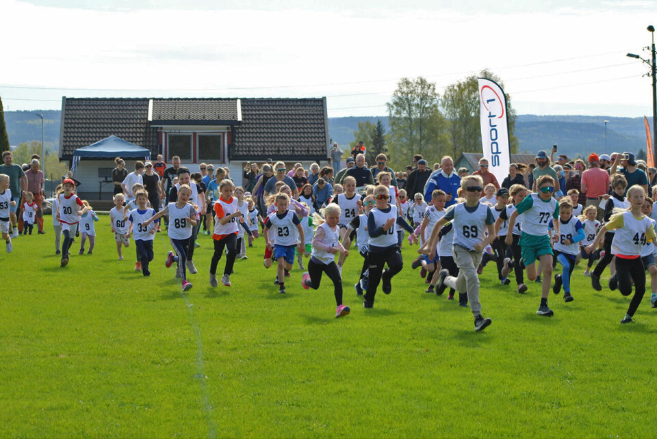 Sigurd Ruud Skjeseth og Mari Brøndbo Dahl best i Ilsengløpet Ilsenglopet-03.jpg