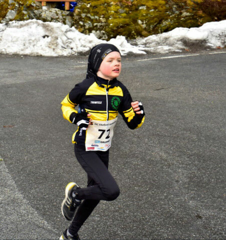 Deltakerrekord og to løyperekorder i Eikefjord Halvmaraton EH_5 km_Sverre Savland.jpg