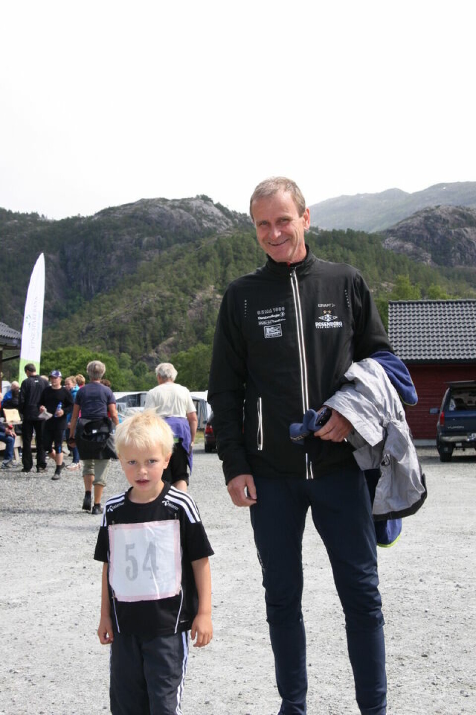 Laban Siro sette løyperekord Lars og Nils Skutle deltok