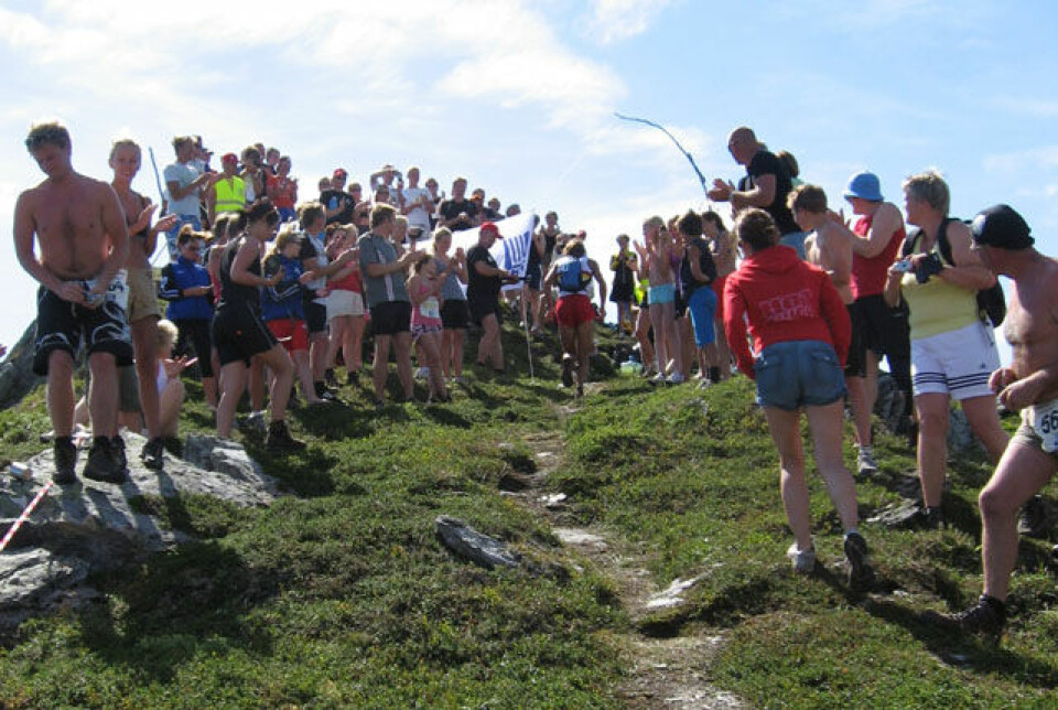 Kvasshovden Opp i Ulvik 17. juli 640TourDeFrance_stemning_Jon_i_maal
