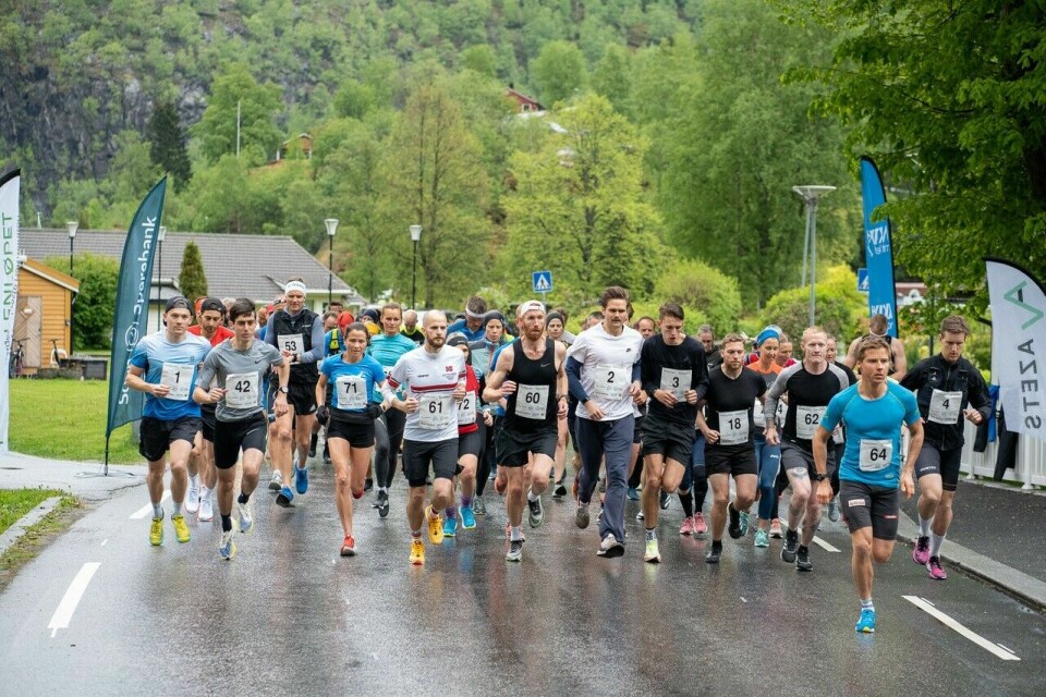 Starten har gått fra Flåm/Fretheim. (Foto: Arrangør) Starten har gått fra Flåm/Fretheim. (Foto: Arrangør)