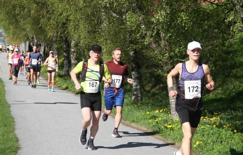19-åringen Jonas Hesthaug vant maraton i Ålesund Maraton_Bjoern_Fretland