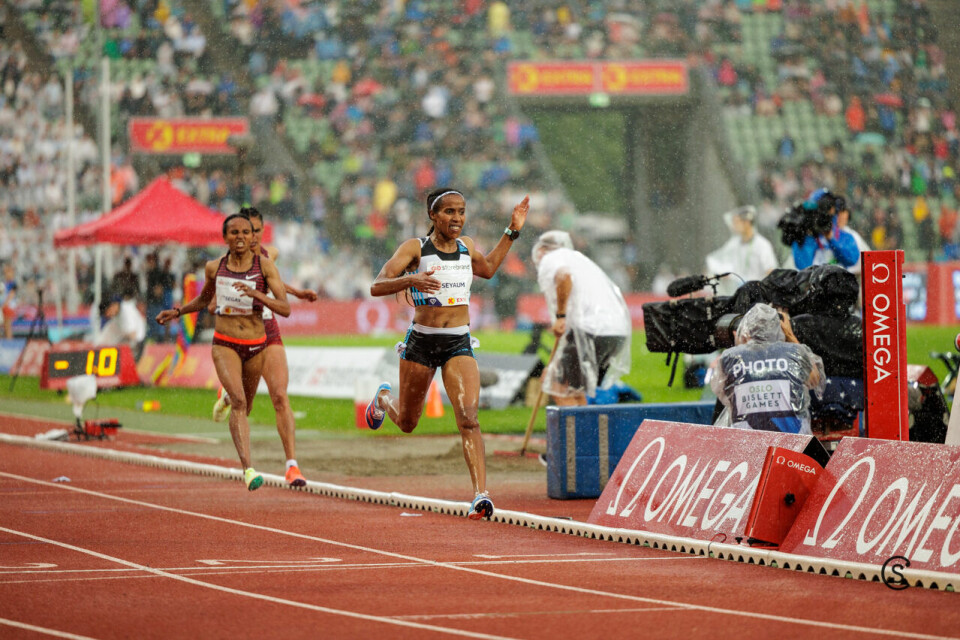 Norsk rekord til Karoline Bjerkeli Grøvdal 5000m-Kvinner_2034_2051-Kondis.jpg