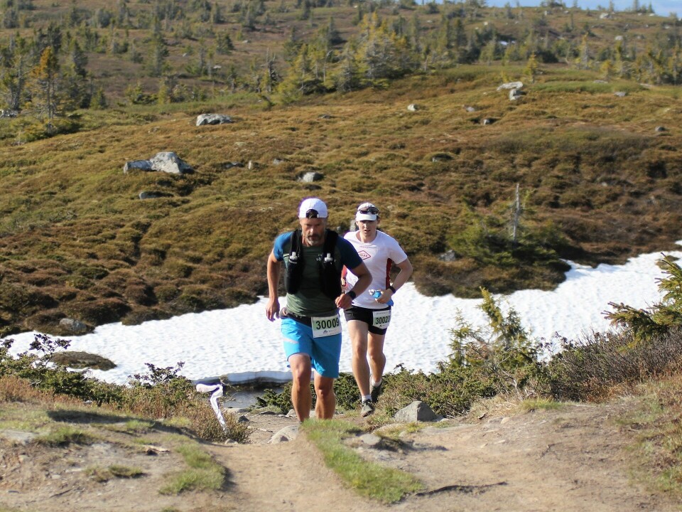 Ragnhild Haukåen rekordrask i Birken Fjellmaraton Johnn Bratteli og Marcus Engebretsen.jpg