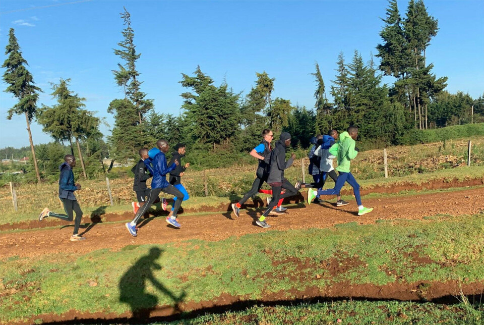 Finn Kollstad sykler og fotograferer - og lar seg inspirere av løping på høyt nivå i Iten i Kenya. (Foto: Finn Kollstad) Finn Kollstad sykler og fotograferer - og lar seg inspirere av løping på høyt nivå i Iten i Kenya. (Foto: Finn Kollstad)