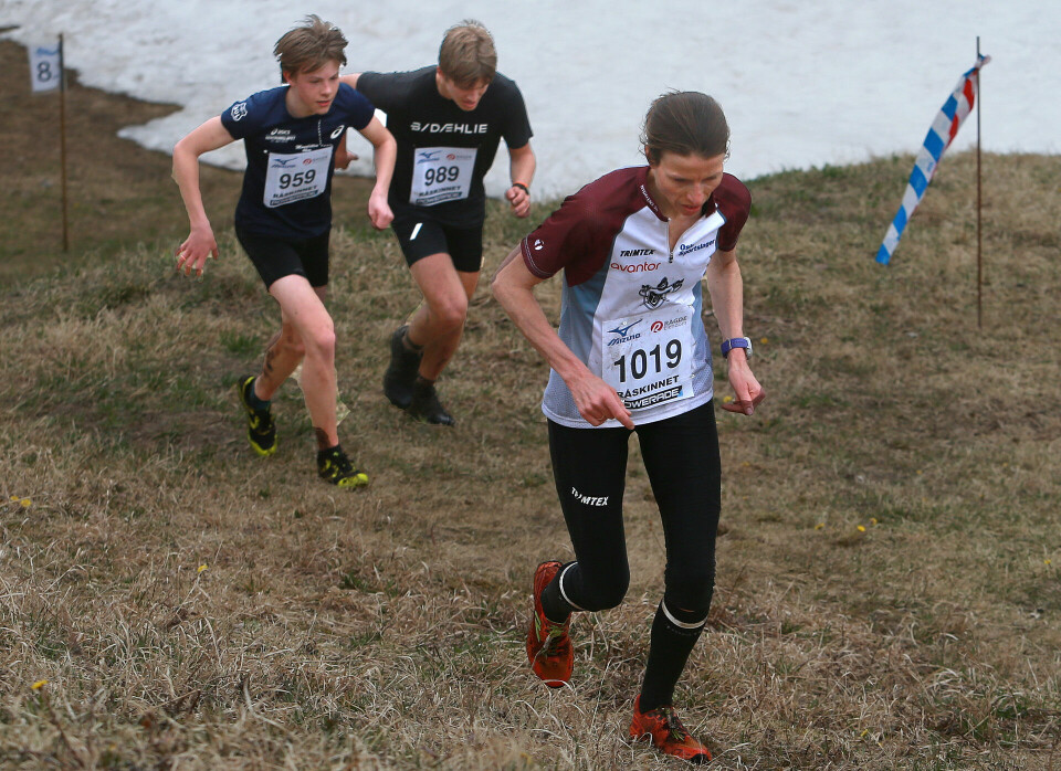 Joar Thele måtte gi tapt for ungdommen i Råskinnet Anne_M_Hausken_Nordberg_mot_toppen_Z3T3225.jpg
