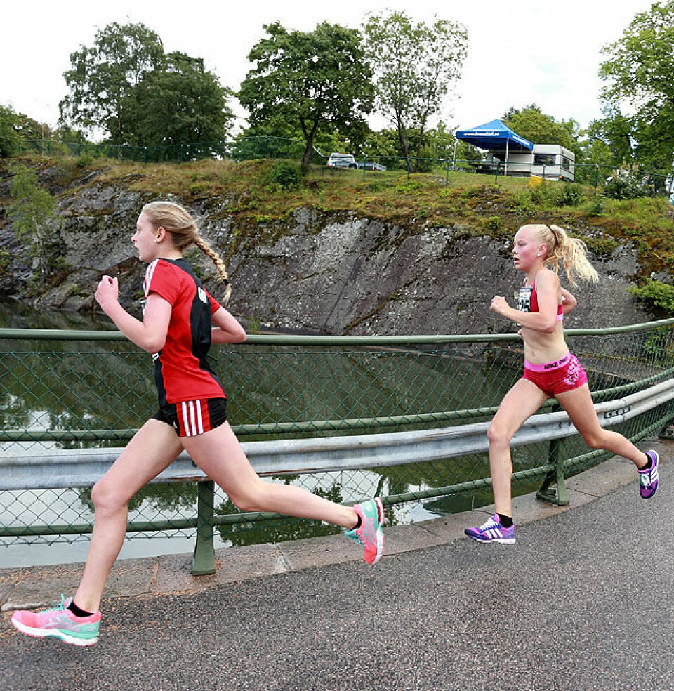 Grete Kirkebergs 24 år gamle løyperekord ble slått i Trollhättan Mini_2-8km_F134_duell_om_seier_Nitteberg_AZ3T7915.jpg
