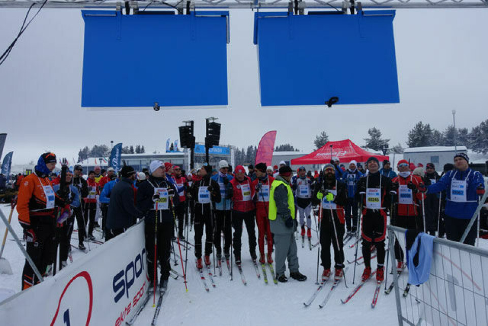 Stor entusiasme blant utøvere og lag i StafettBirken DSC09467-veksling.jpg