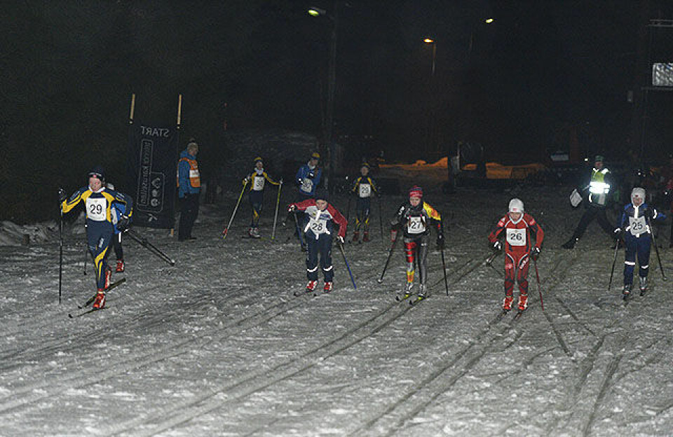 Rundt 200 sprintet i regnet D4N0987.jpg