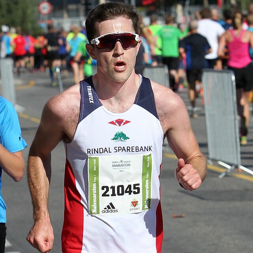 Sterke tider i Amsterdam Marathon - nå med norske resultater Jon_Arne_Gaundal_Rindal_I_OsloHalv_A20G6123.jpg