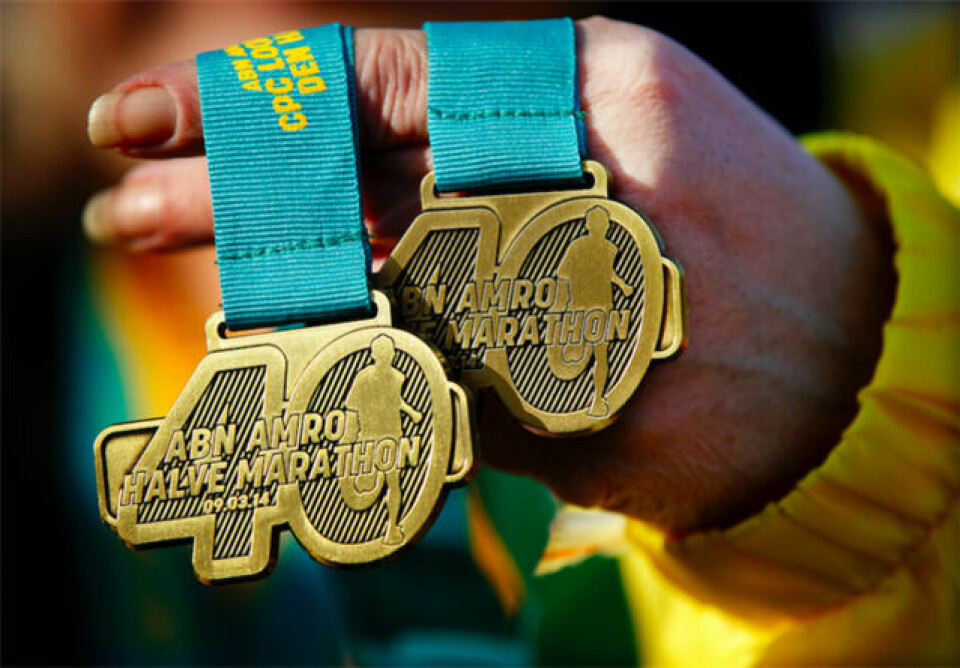 Varmen preget løpet i Den Haag Halvmaratonmedaljen_640x445.jpg