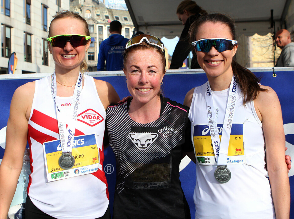 Marius Garmann Sørli og Eli Anne Dvergsdal best på 5 km i Sentrumsløpet 5km_pall_damer_A20G3995.jpg