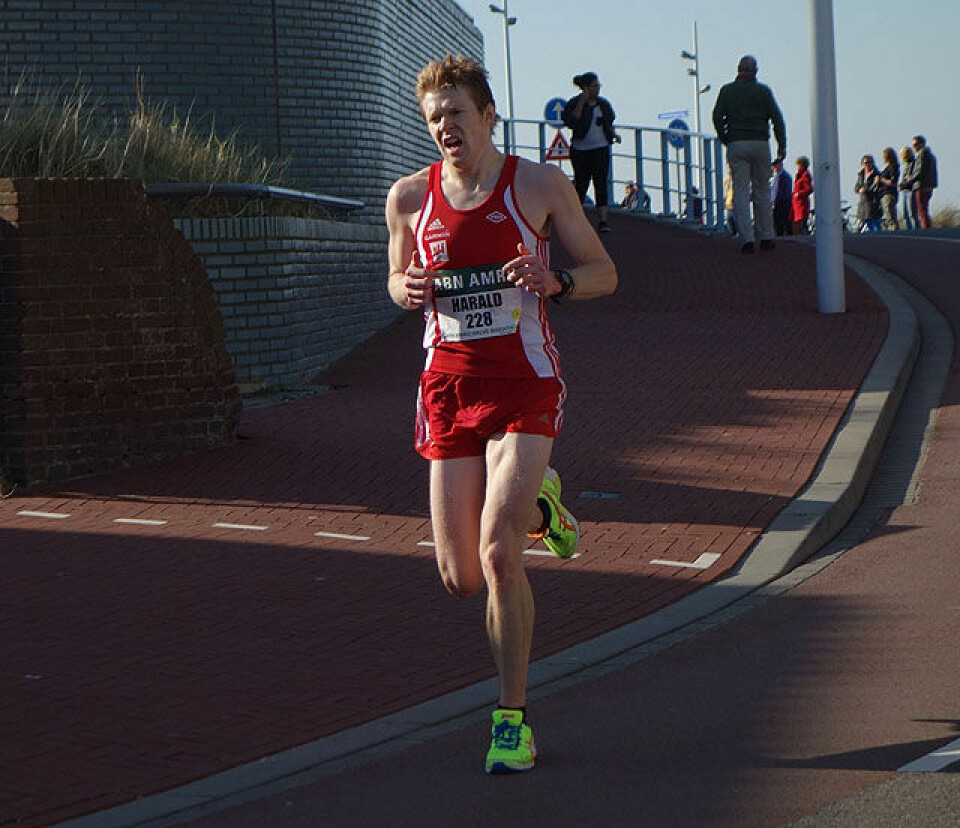 Varmen preget løpet i Den Haag Harald_Solhaug_Naess_gutser16km_640.jpg