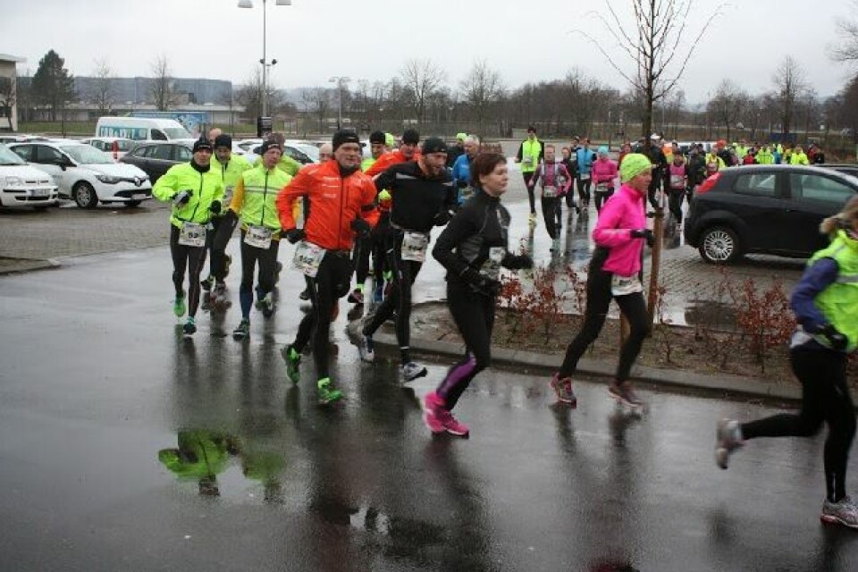 Louise Skak vant dansk vintermaraton dr_nilsen_vinterhygge_maraton_2015_start