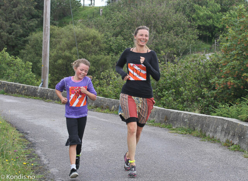 Austevoll og Taranger sette løyperekordar i Møkster maraton IMG_8072-1.jpg