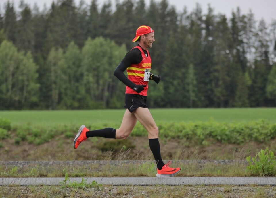 Ingen pers på Runar Sannerud på halvmaraton, men han løp jevnt som et sveitserur og har nok tankene på et framtidig maratonløp. (Foto: Bjørn Hytjanstorp) Ingen pers på Runar Sannerud på halvmaraton, men han løp jevnt som et sveitserur og har nok tankene på et framtidig maratonløp. (Foto: Bjørn Hytjanstorp)