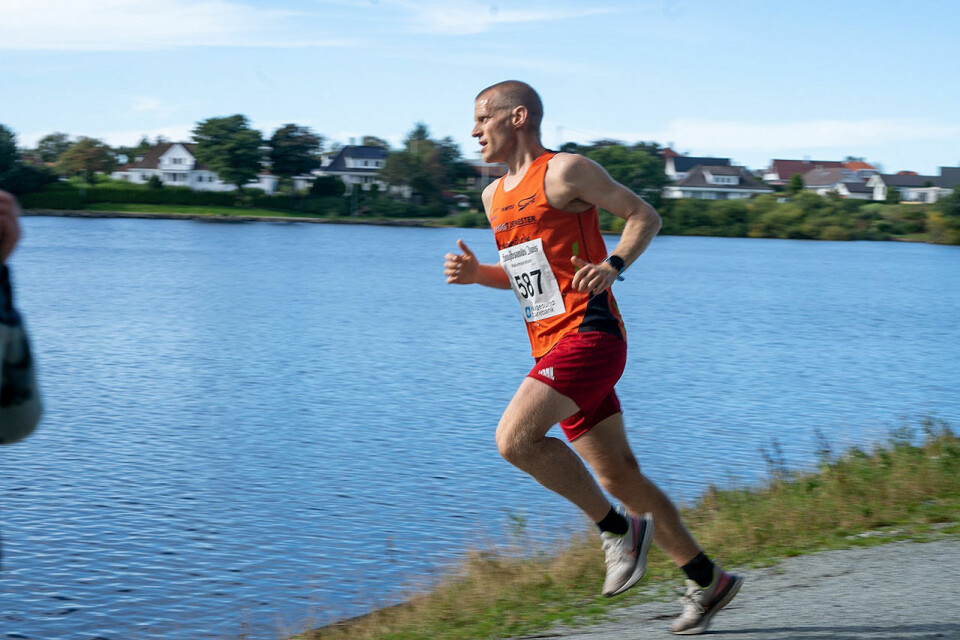 Haugesunds Avis Halvmaraton gjennomført i strålende sol og under glimrende løpsforhold 50386319028_23bb088d96_o_Mikael_Iden.jpg