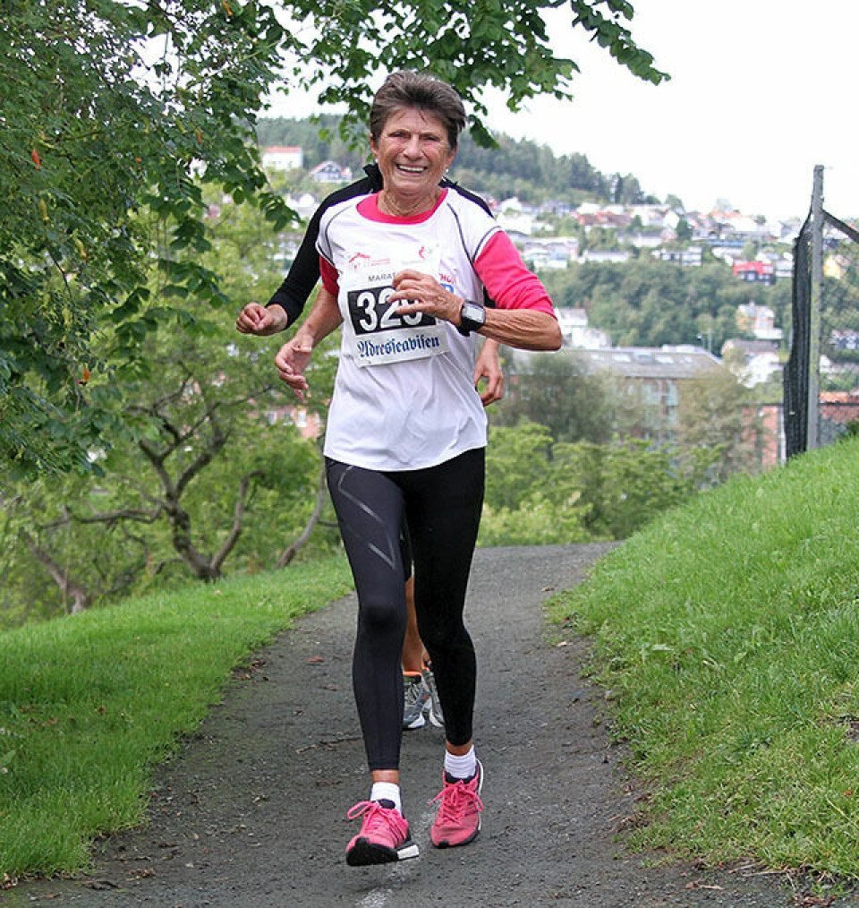 Bjerkeli Grøvdal og Nordstad Moen får Kondis' gullsko Vera_Nystad_Trondheim_Maraton_2015_foto_Marianne_Røhme.jpg