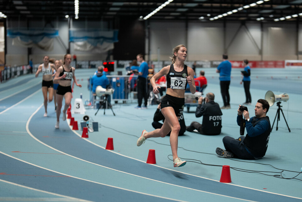 Kristine Lande Dommersnes avgjorde med et par runder igjen, og forsvarte gullet på 3000 meter fra i fjor. (Foto: Samuel Hafsahl) Kristine Lande Dommersnes avgjorde med et par runder igjen, og forsvarte gullet på 3000 meter fra i fjor. (Foto: Samuel Hafsahl)