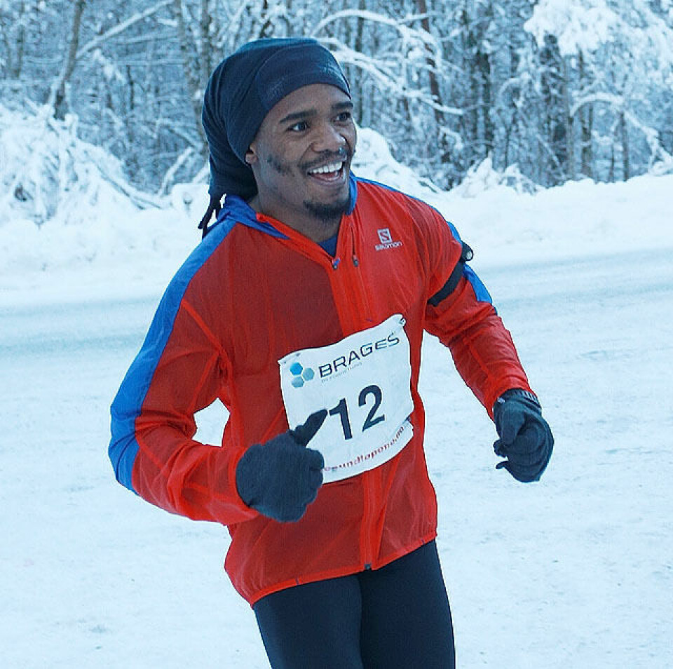 Olger Pedersen med bestetid på halvmaraton i Ålesund 9km_Muzi_B_Valdal_Muezi_AZ3T3325.jpg