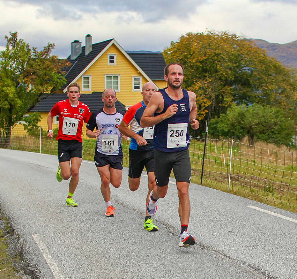 Adele Henriksen og Frew Zenebe Brkineh vant NM halvmaraton IMG_5119.jpg