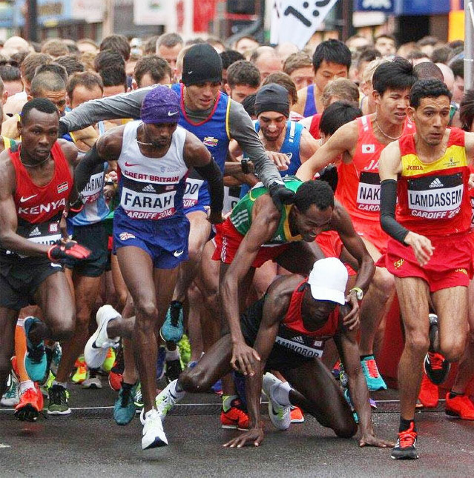 Sterkt av Persen da Kamworor vant VM halvmaraton VM-halv_fallet.jpg