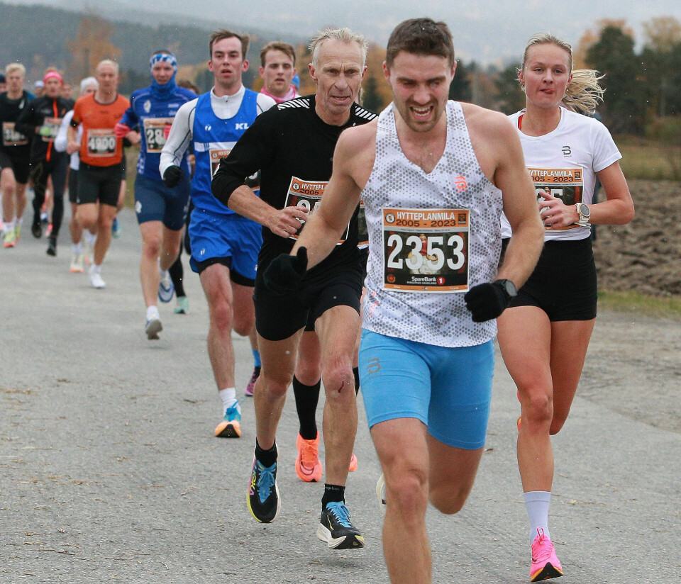 Om de beste veteranene i Hytteplanmila 2023 - når 3200 er påmeldt Hytteplanmila 2024 Etter_7-5km_Kristen_Aaby_AZ3T8907.jpg