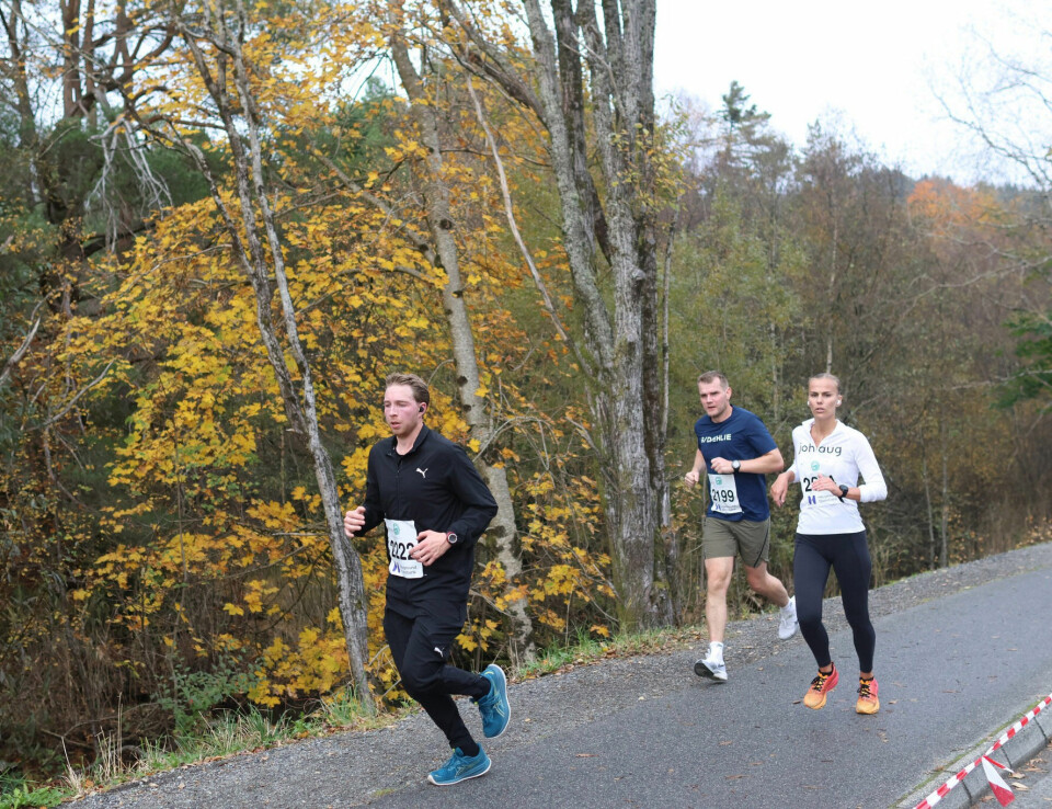 Morten Gjendem og Kristine Dommersnes vann Djupadalten på sterke tider Djupadalten-felt.jpg
