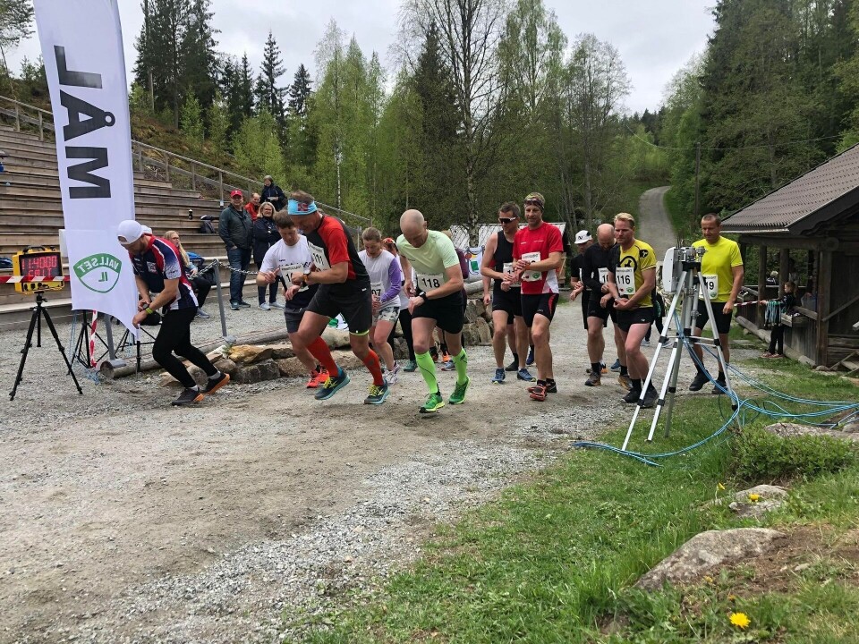 Kvennstuguløpet i Vallset med økt deltagelse Start 10 km.jpg