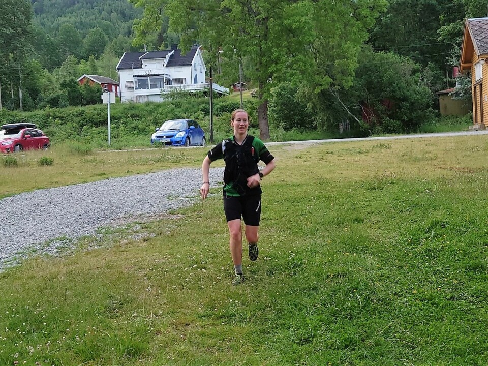 Sofie Johansson vant HHT Ultra i debuten Emilie Westli Andersen.jpg