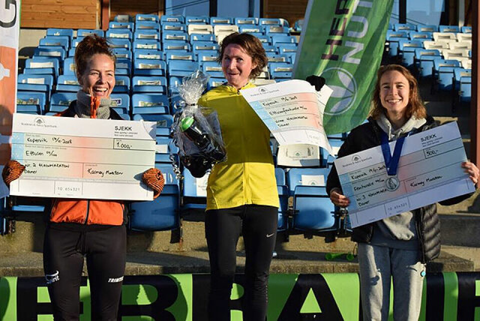 Thomas Asgautsen og Ann Kristin Mosbron vant Karmøy Maraton Pall_halvmaraton_damer_640.jpg