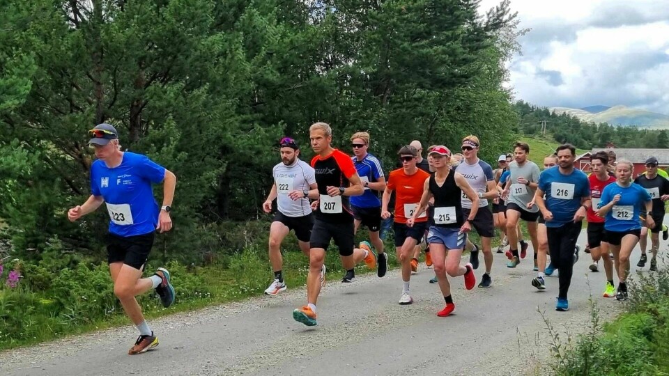 Martin Øyen Tøraasen i front fra start i Grimsbu i fjorårets utgave av Malmvegen Minneløp. (Foto: arrangøren) Martin Øyen Tøraasen i front fra start i Grimsbu i fjorårets utgave av Malmvegen Minneløp. (Foto: arrangøren)