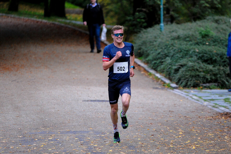 Hoka One Bykarusellen Perseløp med rask løype i Nygårdsparken _DSC5629_1280.jpg