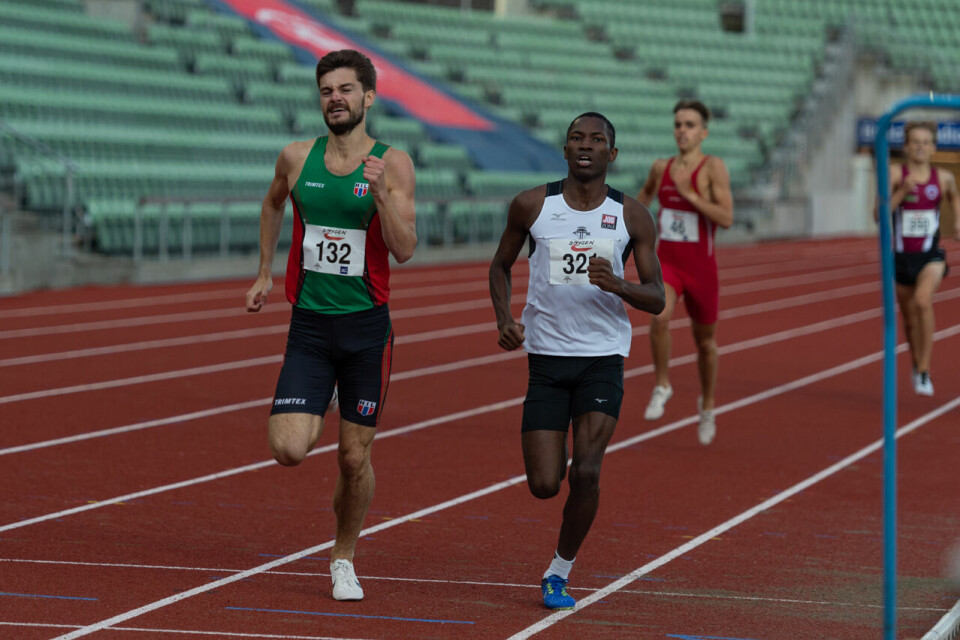 Jakob og Filip viste fart på 800 m MS_C_Heat_målgang_Magnar Fossbakken Lundberg_Thomas Jefferson Byrkjeland_DSC7713.jpg
