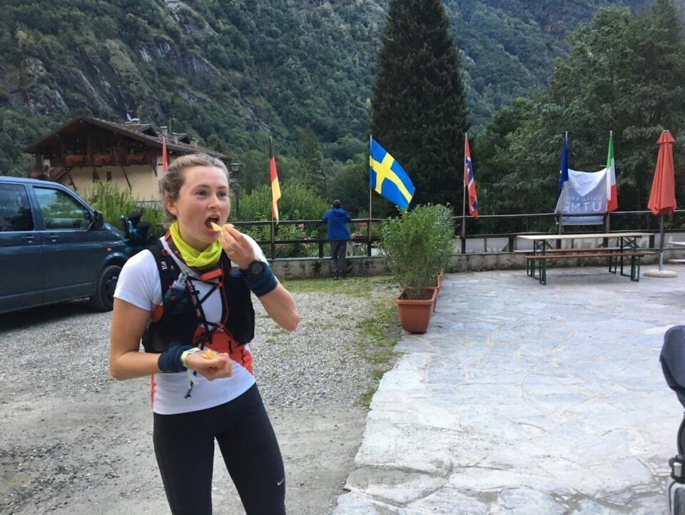 Norske Molly vant UTMR 100 km (Ultra Trail Monte Rosa, 6200 høydemeter) Mat_underveis.jpg