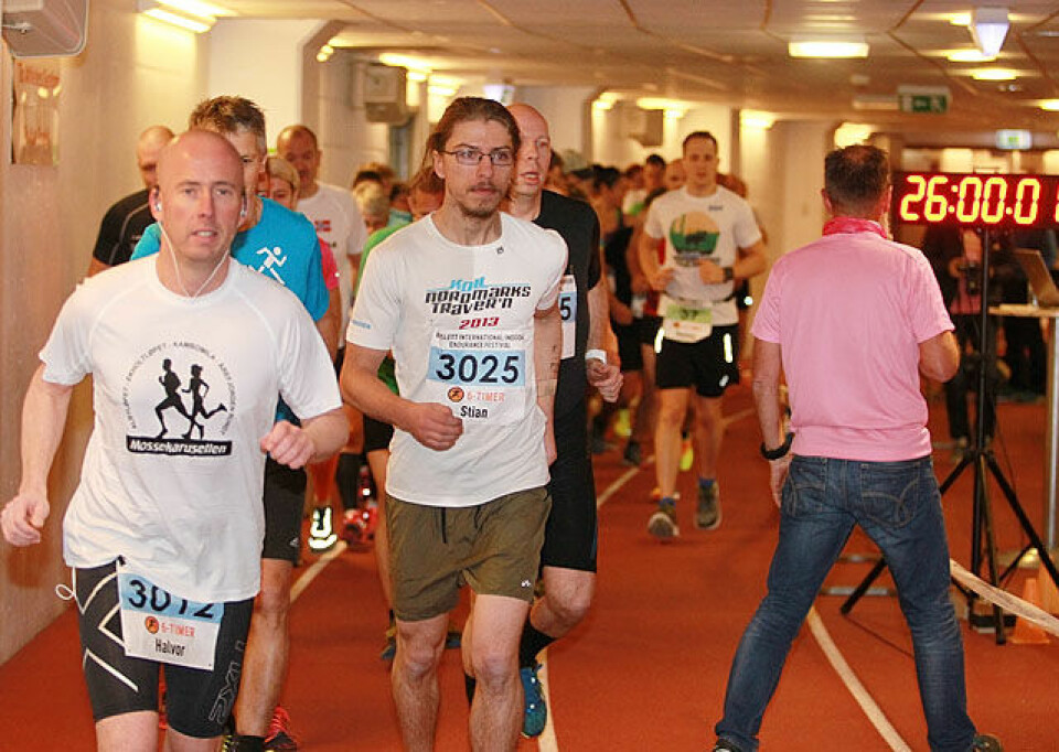 Kondis har fulgt Bislett Ultrafestival i to døgn Start_6timersfeltet_igang_A20G3102.jpg