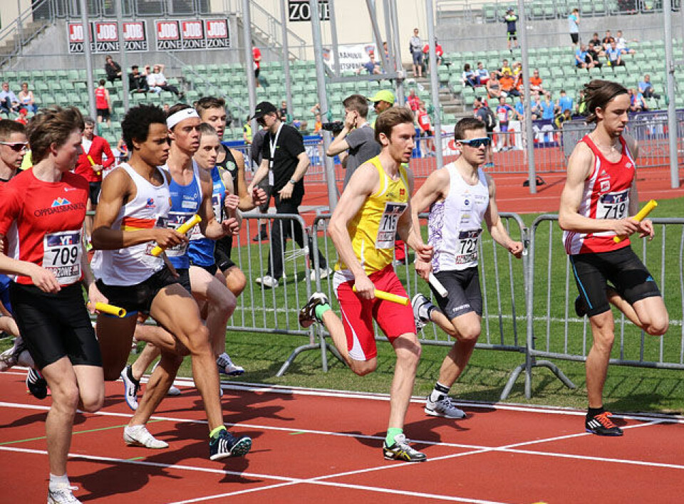 Tjalve vant eliteklassene i Holmenkollstafetten suverent Menn_elite_start_etappe1_4S7A0970.jpg
