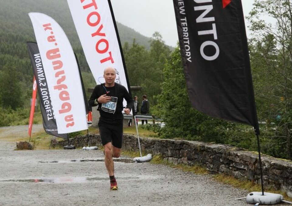 Malene Haukøy med løyperekord i Hornindal Rundt 38 km Bjoern_Ole_Vassbotn