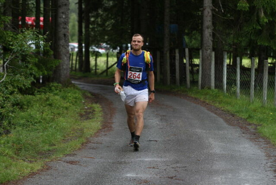 Klokkehaug og Eikotthelander vant Hornindal Rundt 75 km Geir_Olav_Roset_halv